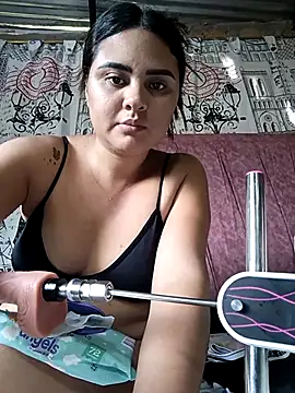 Snapshot of sexy-latin10 chatting on 04.18.26 sexy-latin10 online show from 04.18.26