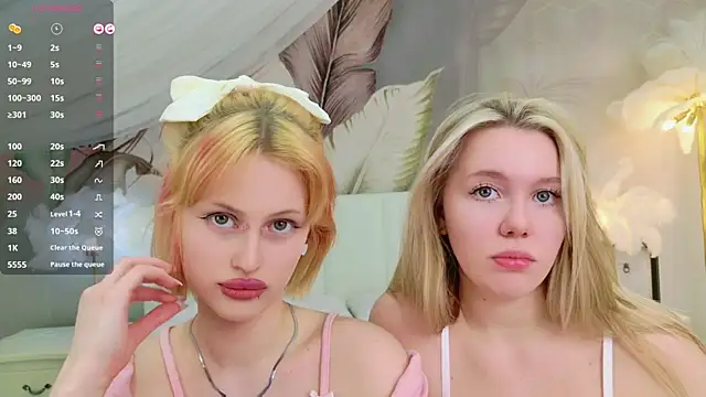 Snapshot of AliceMorr chatting on 01.31.25 AliceMorr online show from 01.31.25