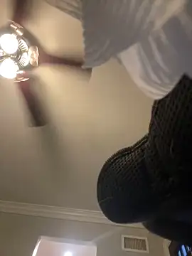 ThicBunz online show from 02.28.25