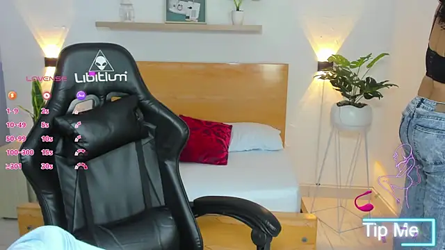 aixa 15 online show from 03.21.25