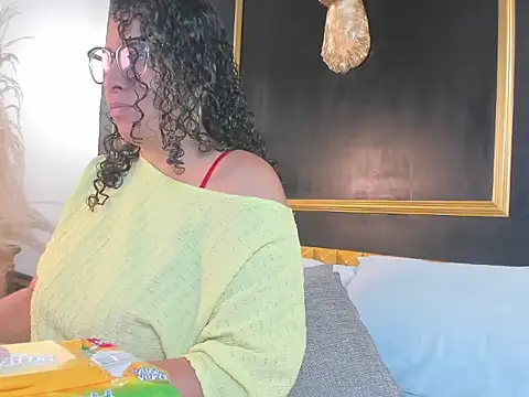 aixa 15 online show from 10.03.25