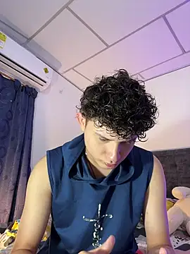 Nathan Bluee online show from 11.04.25