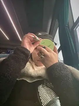 Khalyk G online show from 11.02.25