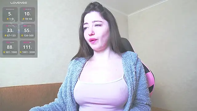 Luxuryalma online show from 04.16.26