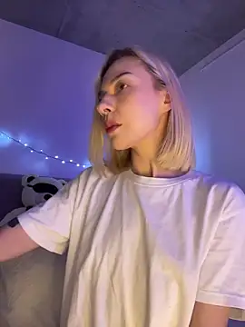  urbestie  online show from 04.19.26