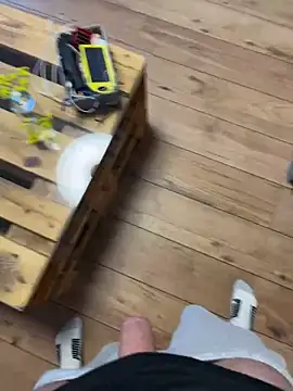 Snapshot of Bick_dick1997 chatting on 02.05.25 Bick dick1997 online show from 02.05.25