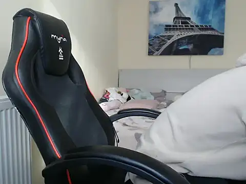 amydamarw online show from 02.10.26