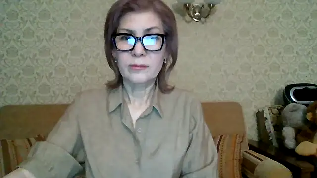 Elegant00Lady online show from 02.14.26