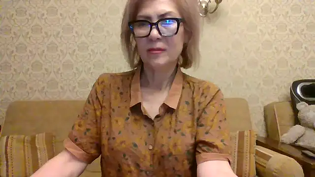 Elegant00Lady online show from 06.25.26