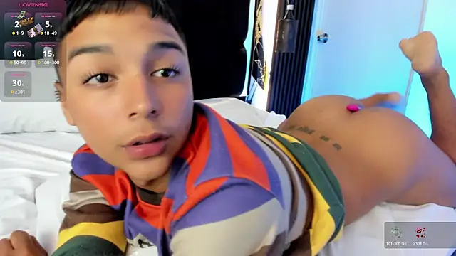 Seductivo jr online show from 10.25.25