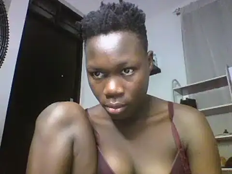 sexyqueen02 online show from 02.25.25