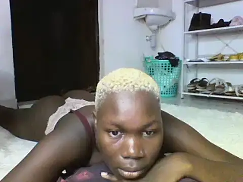 sexyqueen02 online show from 03.08.25