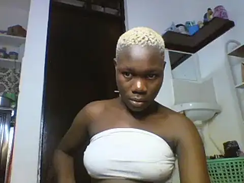 sexyqueen02 online show from 03.18.25