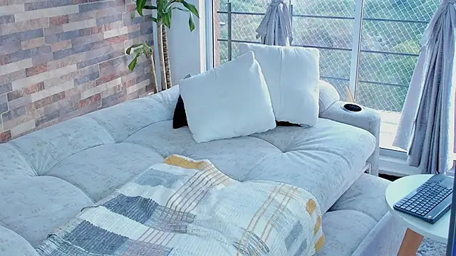 Snapshot of zaiin_diesel chatting on 12.17.24 zaiin diesel online show from 12.17.24