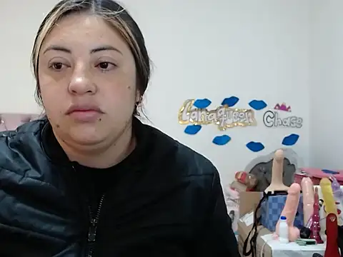 lanaqueen699 online show from 02.05.25