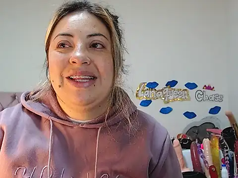 lanaqueen699 online show from 02.10.25