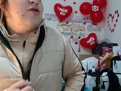 lanaqueen699 online show from 02.17.25