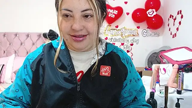 lanaqueen699 online show from 02.27.25