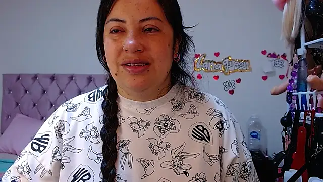 lanaqueen699 online show from 04.06.26