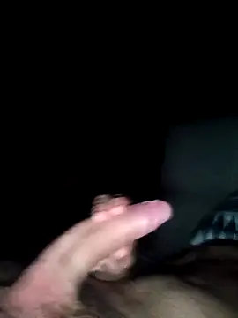 Snapshot of novinho18pauzu chatting on 12.27.24 novinho18pauzu online show from 12.27.24