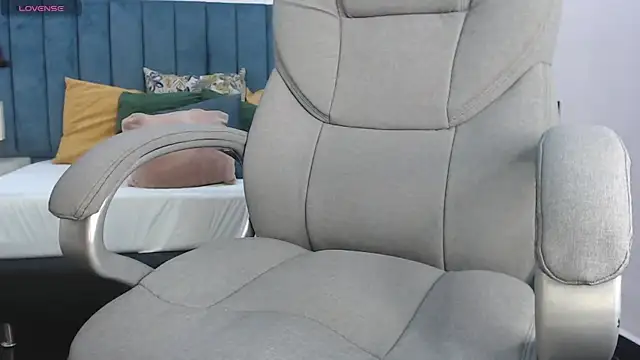 april bunnyy online show from 01.07.26