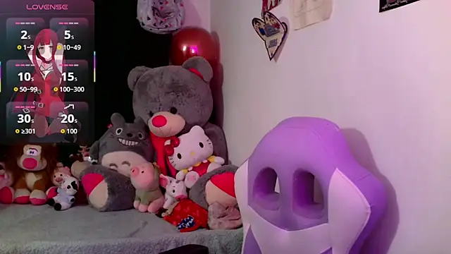 lucycherry   online show from 10.10.25