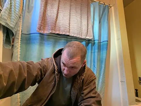 Snapshot of itsjameswebbscope chatting on 10.31.25 itsjameswebbscope online show from 10.31.25