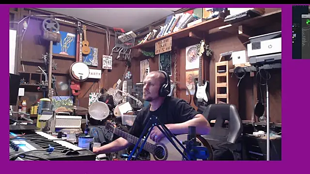 Snapshot of itsjameswebbscope chatting on 11.20.25 itsjameswebbscope online show from 11.20.25