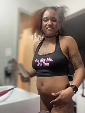 PrettyGal Tingz online show from 02.06.25