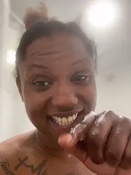 PrettyGal Tingz online show from 02.10.25