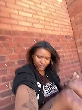 PrettyGal Tingz online show from 03.10.25