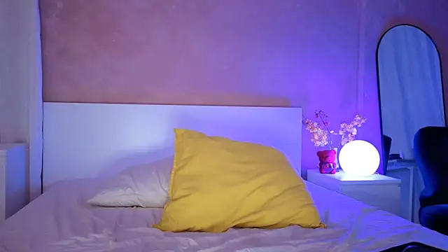 NaughtyMe online show from 12.19.25