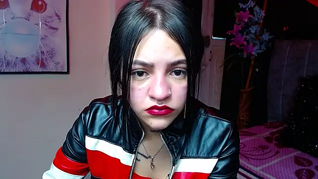 Violettasquirt online show from 11.08.25