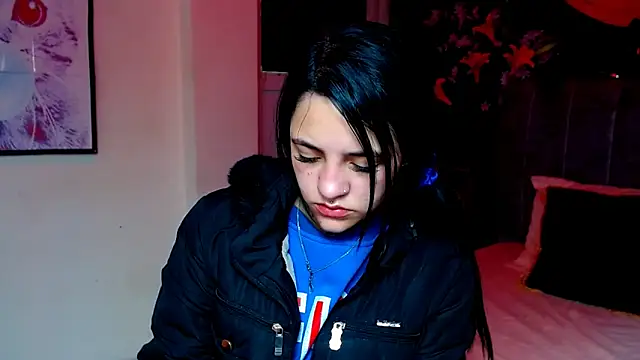 Violettasquirt online show from 12.02.25