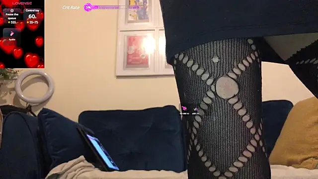 Snapshot of lolaisagoodtime chatting on 12.20.24 lolaisagoodtime online show from 12.20.24