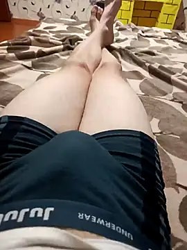 Snapshot of red_red00 chatting on 02.06.25 red red00 online show from 02.06.25