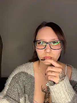 TheRealNyxa online show from 04.15.26