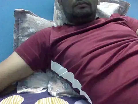 NiceBoy9099 online show from 02.14.25