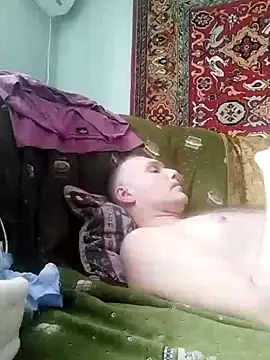 Pineapple04 online show from 01.30.25