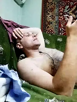 Pineapple04 online show from 01.31.25