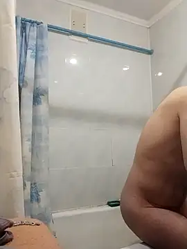 Pineapple04 online show from 03.19.25