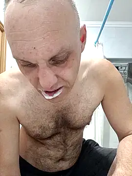 Pineapple04 online show from 09.17.25