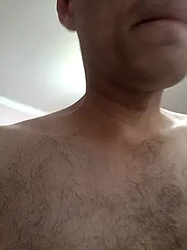 Pineapple04 online show from 09.17.25