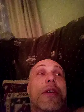 Pineapple04 online show from 12.03.25