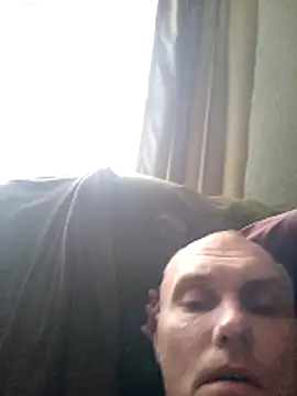 Pineapple04 online show from 01.06.26