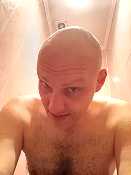 Pineapple04 online show from 04.09.26