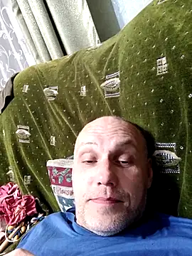 Pineapple04 online show from 04.18.26