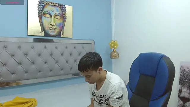 Xavii18 online show from 01.23.25