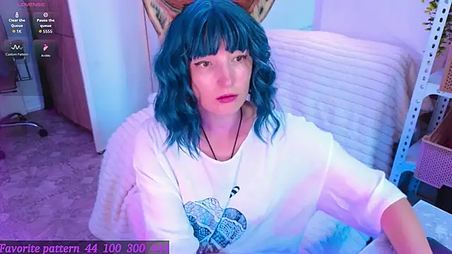 Toxic Ellies online show from 06.28.26