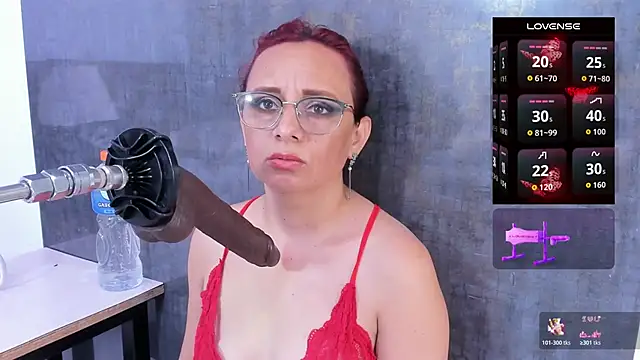 Issys milf online show from 03.11.26